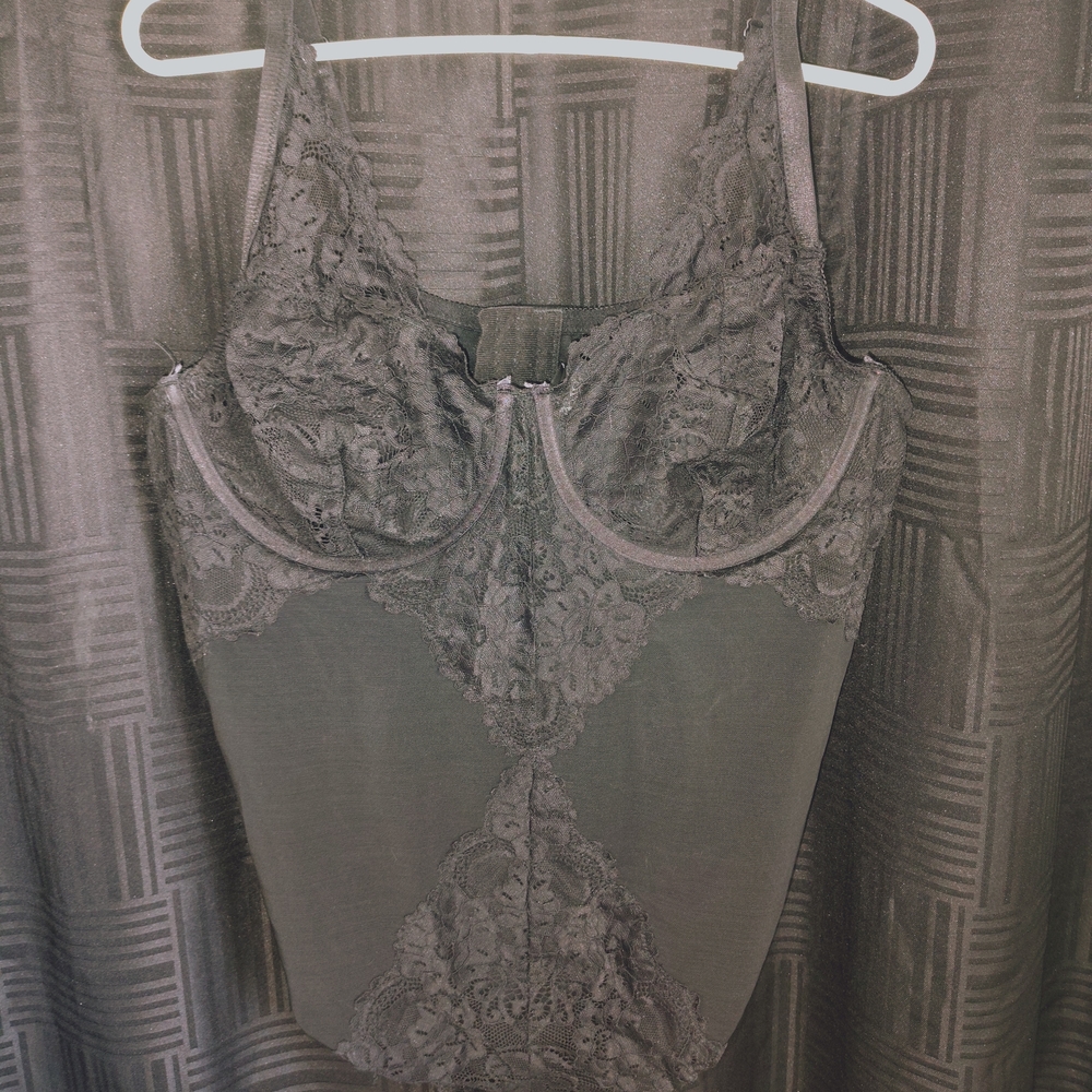 Chic Black Lace Bodysuit